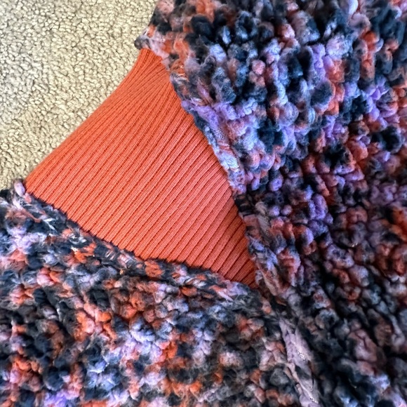 Multicolor Fleece Pullover - Picture 2 of 6